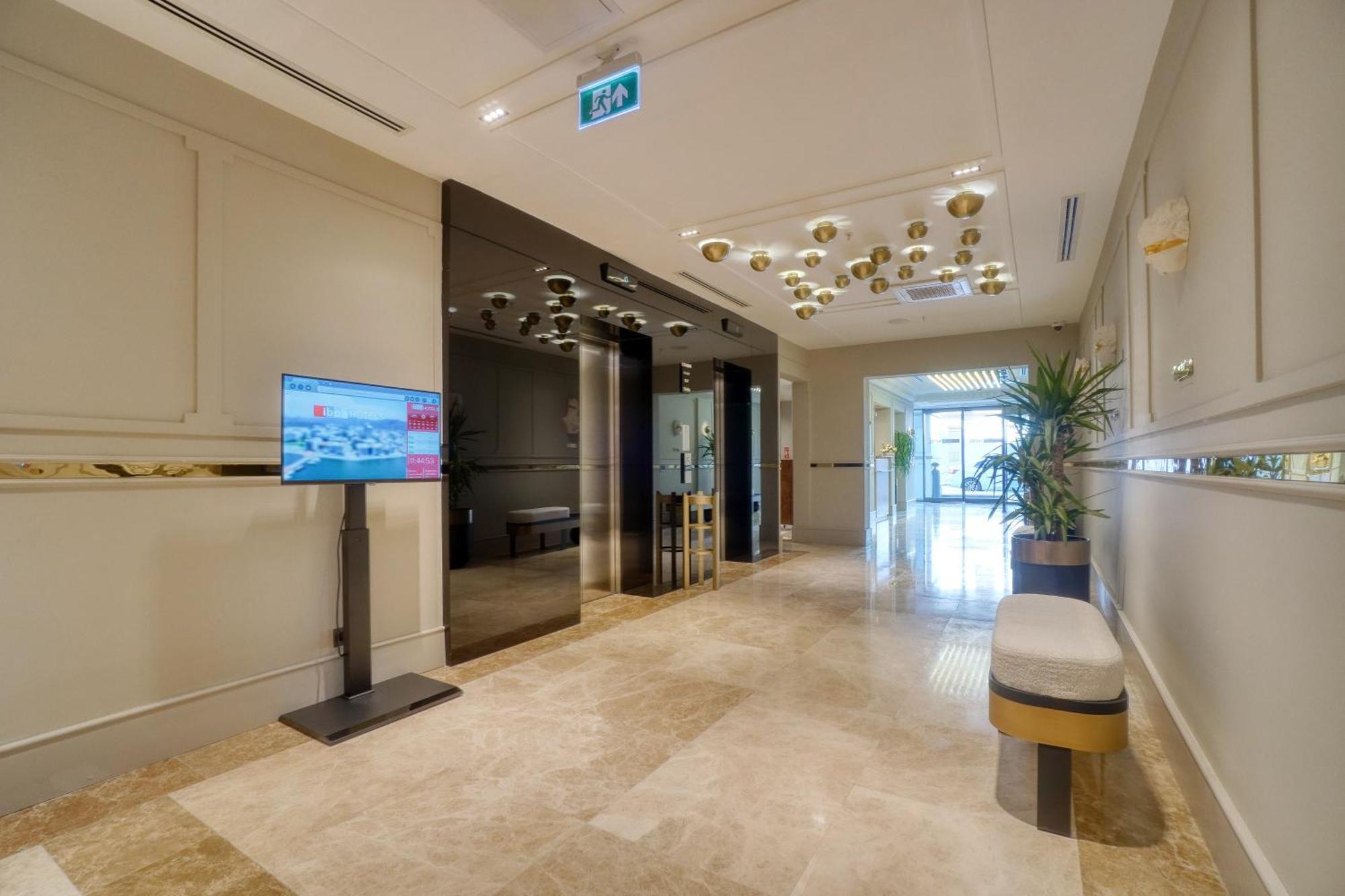 Ibos Hotels Σμύρνη Εξωτερικό φωτογραφία